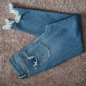 AE Highest Rise Mom Jeans Sz 4